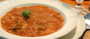 #Tomato #soup with stale #bread #recipe (pappa al pomodoro)